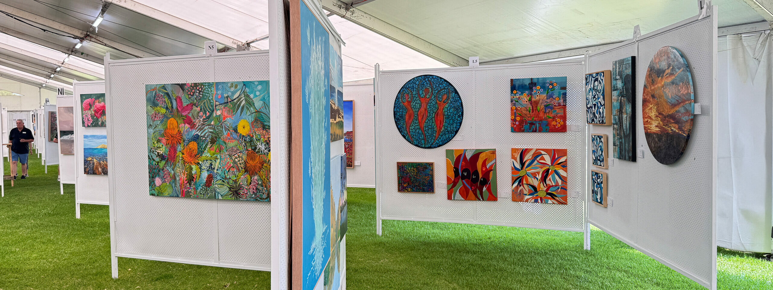 Proudly supporting the Victor Harbor Art Show