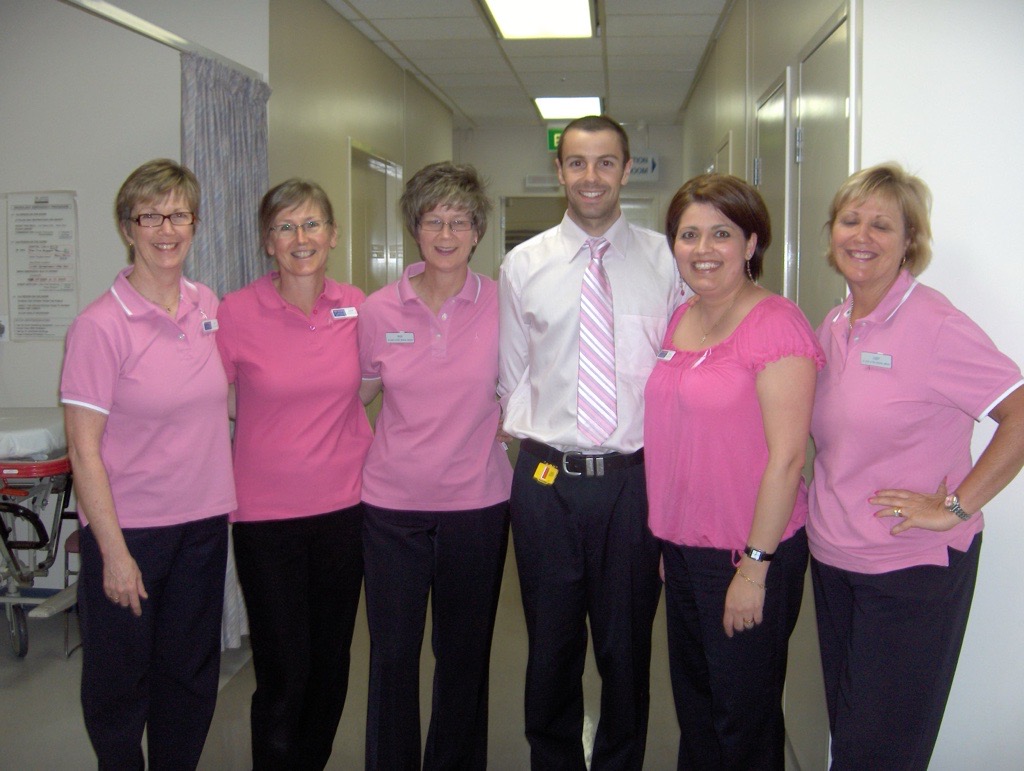 group shot breast cancer awareness